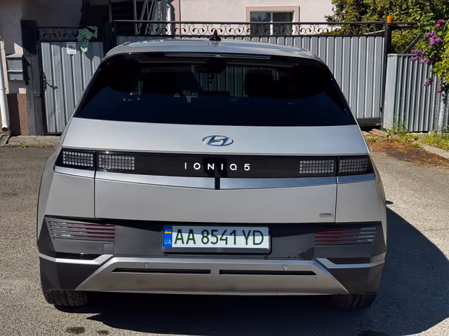 Hyundai IONIQ 5 - фото 4