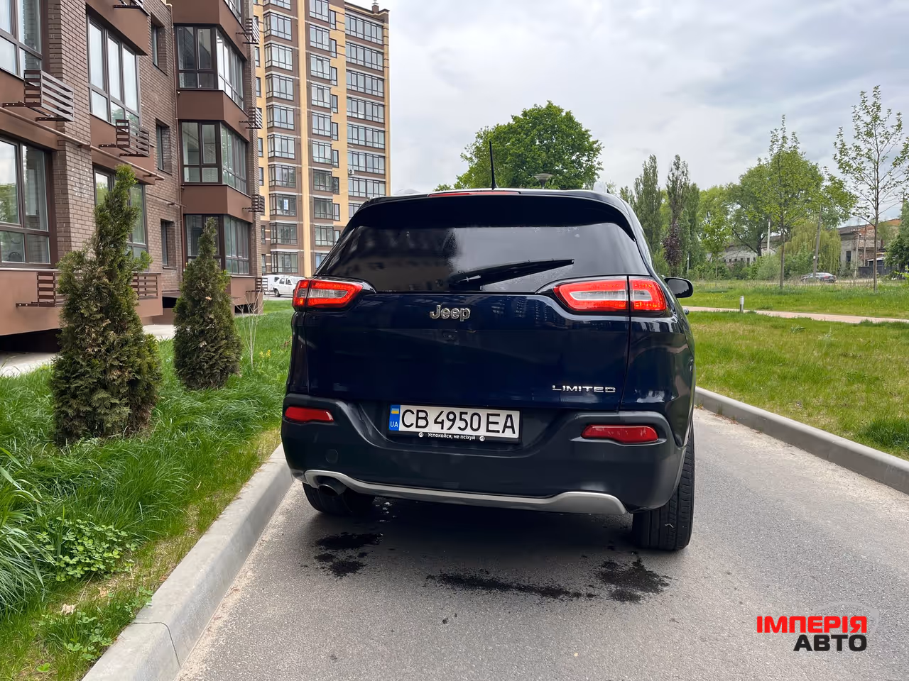 Jeep Cherokee - фото 5
