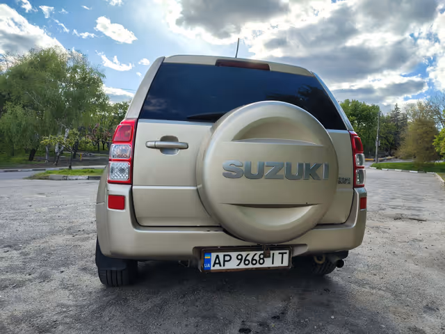 Suzuki Grand Vitara - фото 5