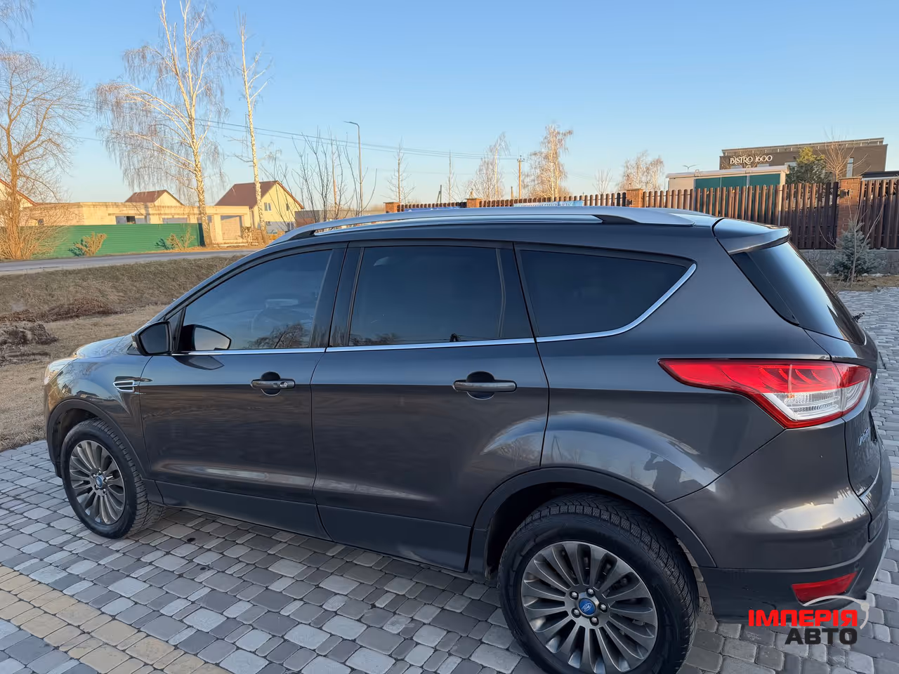 Ford Kuga - фото 8