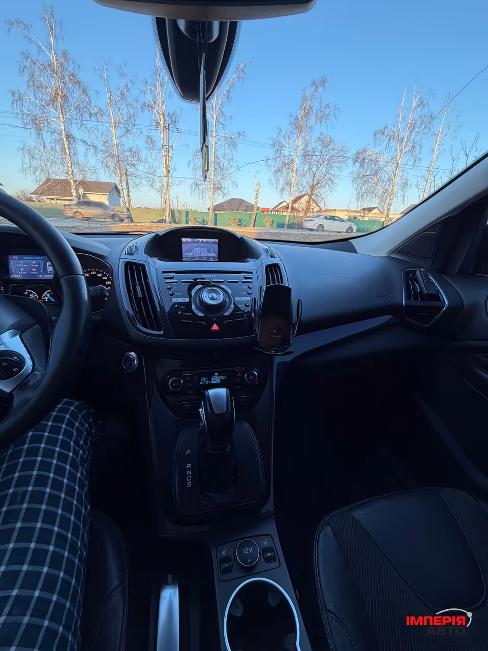 Ford Kuga - фото 27