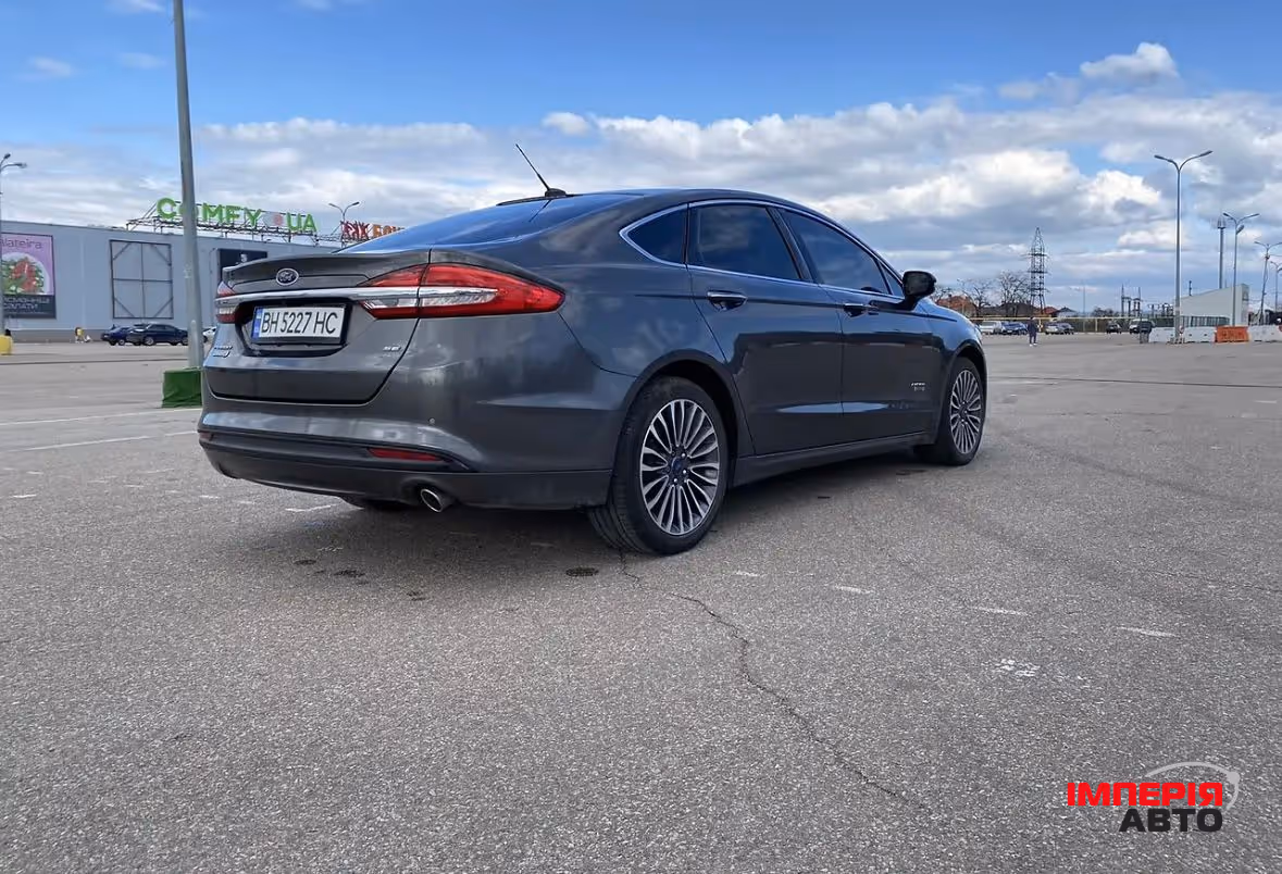 Ford Fusion USA - фото 7