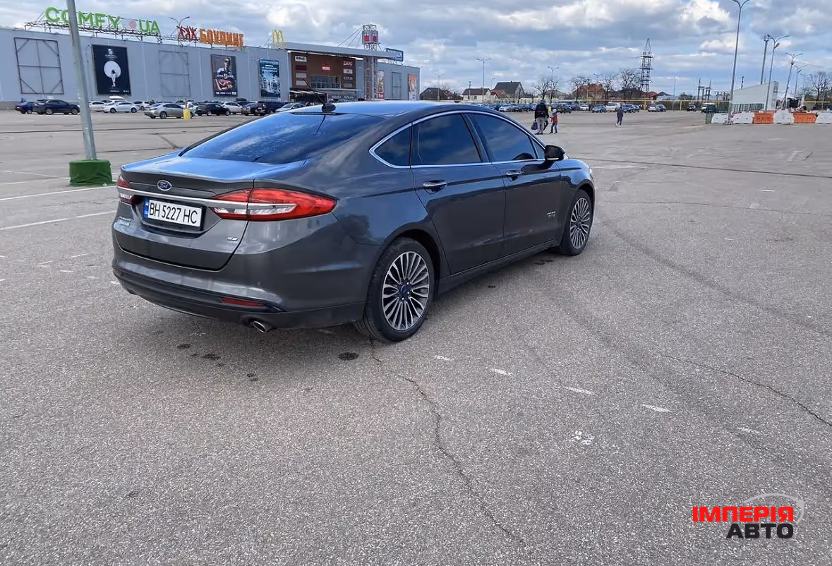 Ford Fusion USA - фото 8