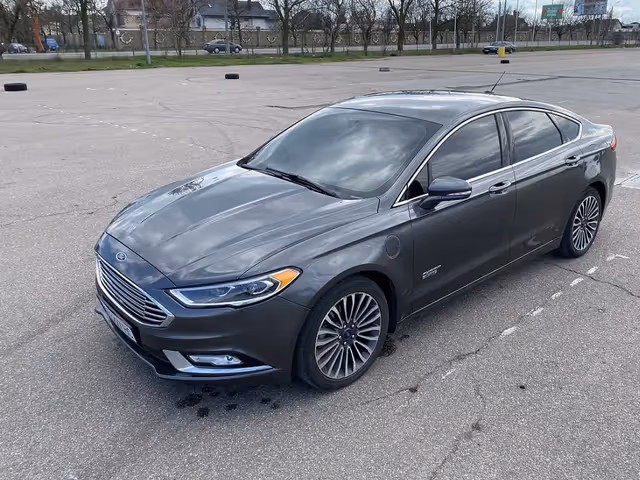 Ford Fusion USA - фото 2