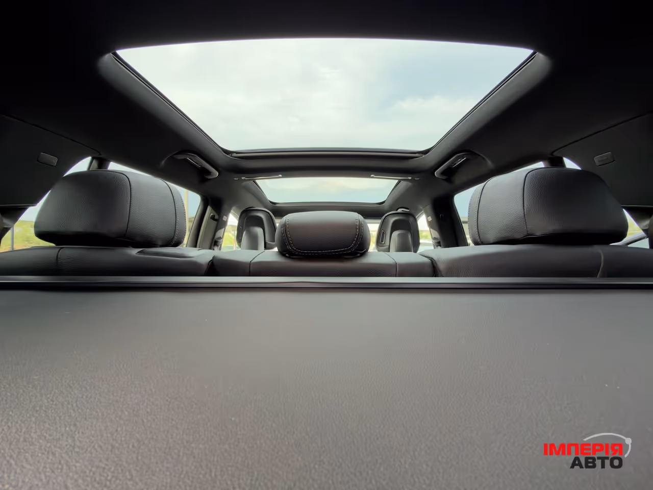 Mercedes-Benz EQS SUV - фото 26