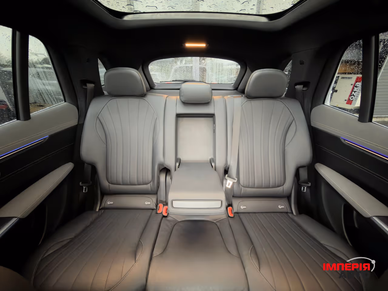 Mercedes-Benz EQS SUV - фото 24