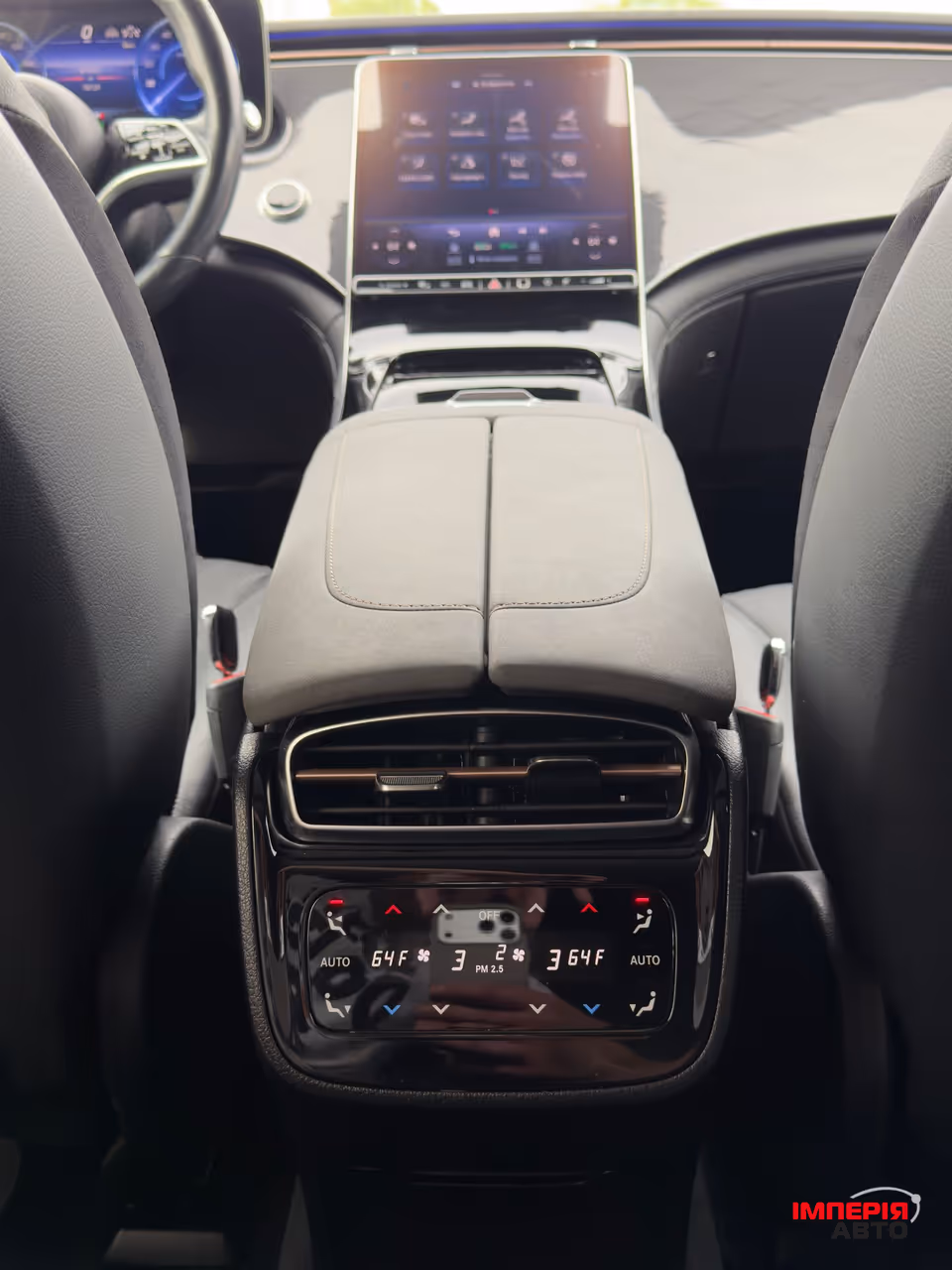 Mercedes-Benz EQS SUV - фото 32
