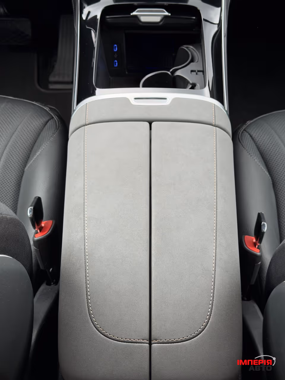 Mercedes-Benz EQS SUV - фото 40