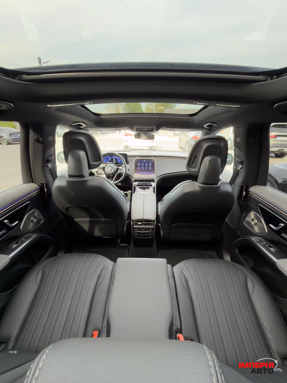 Mercedes-Benz EQS SUV - фото 23