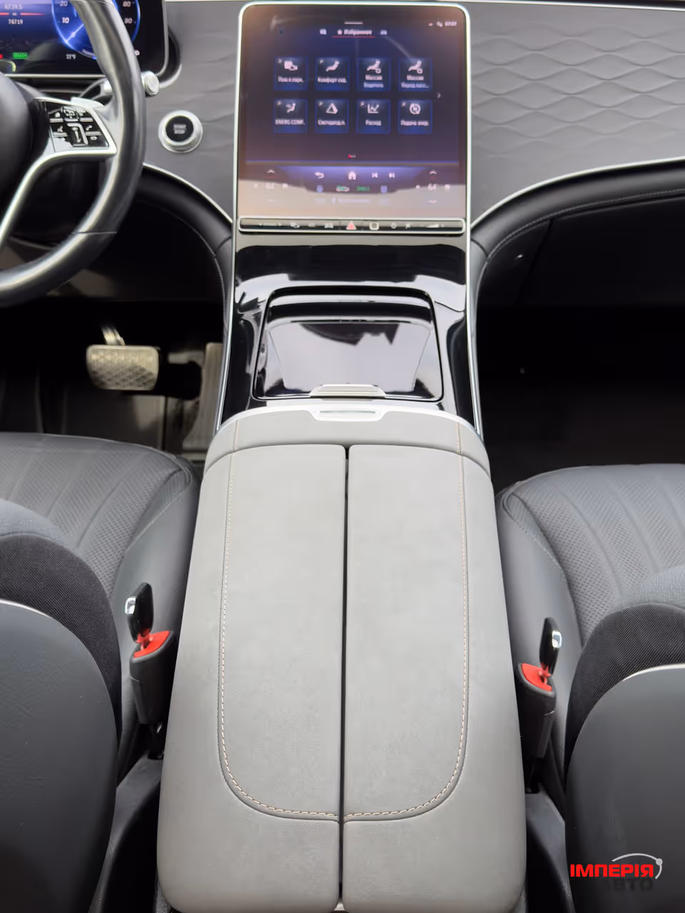 Mercedes-Benz EQS SUV - фото 31