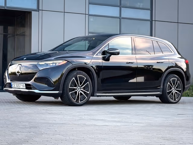 Mercedes-Benz EQS SUV - фото 1