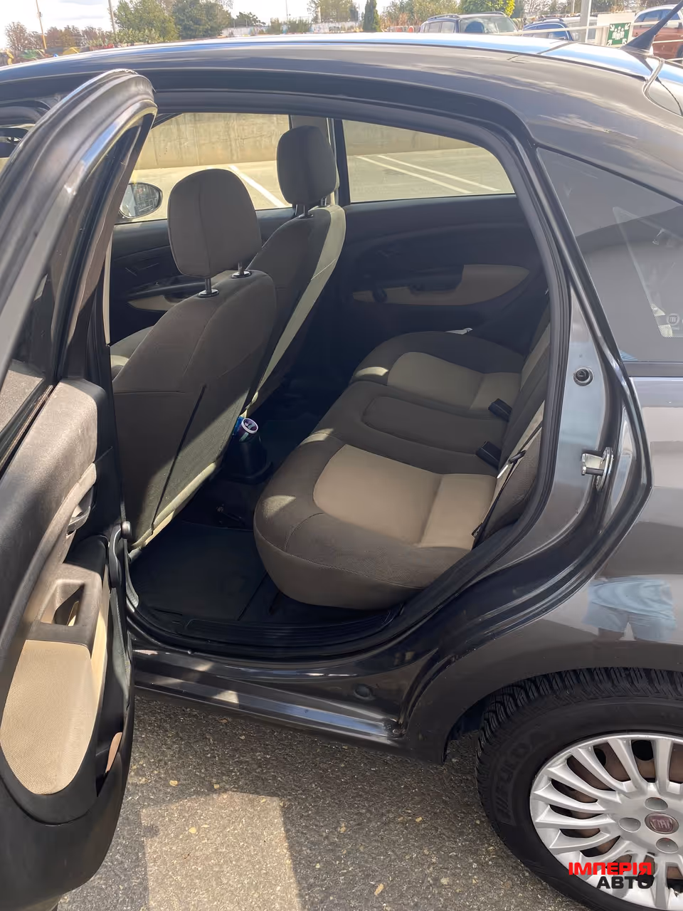 Fiat Linea - фото 16