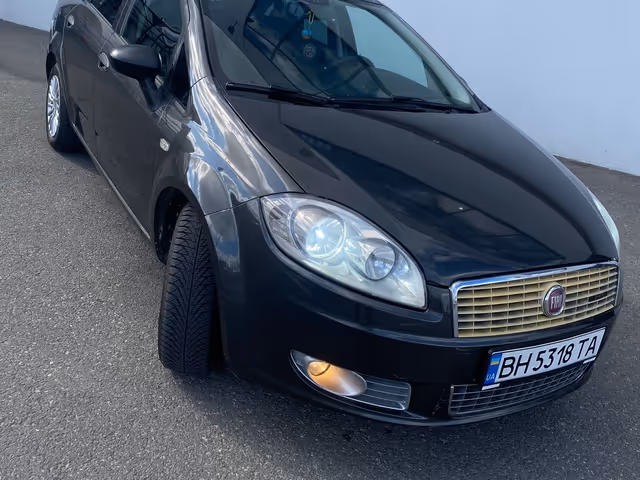 Fiat Linea - фото 4