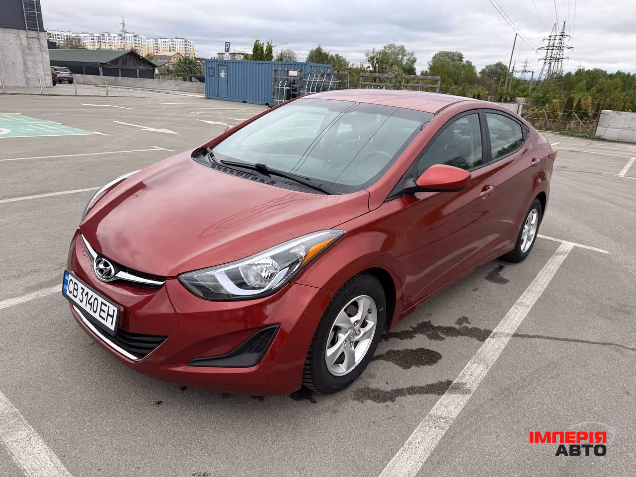 Hyundai Elantra - фото 1