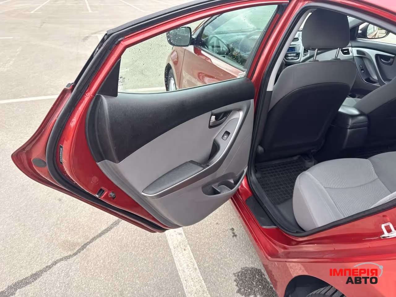 Hyundai Elantra - фото 18