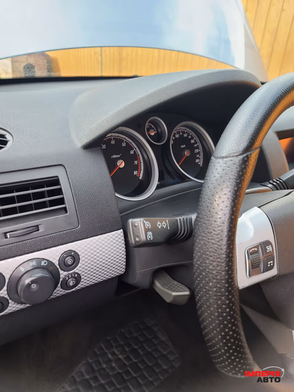 Opel Astra - фото 12