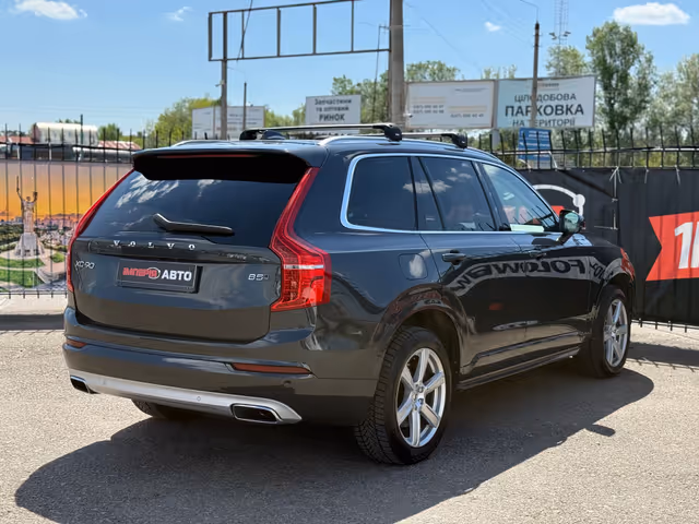 Volvo XC90 - фото 4