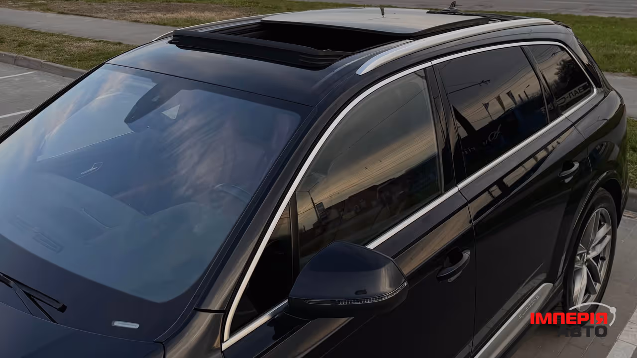 Audi Q7 - фото 18