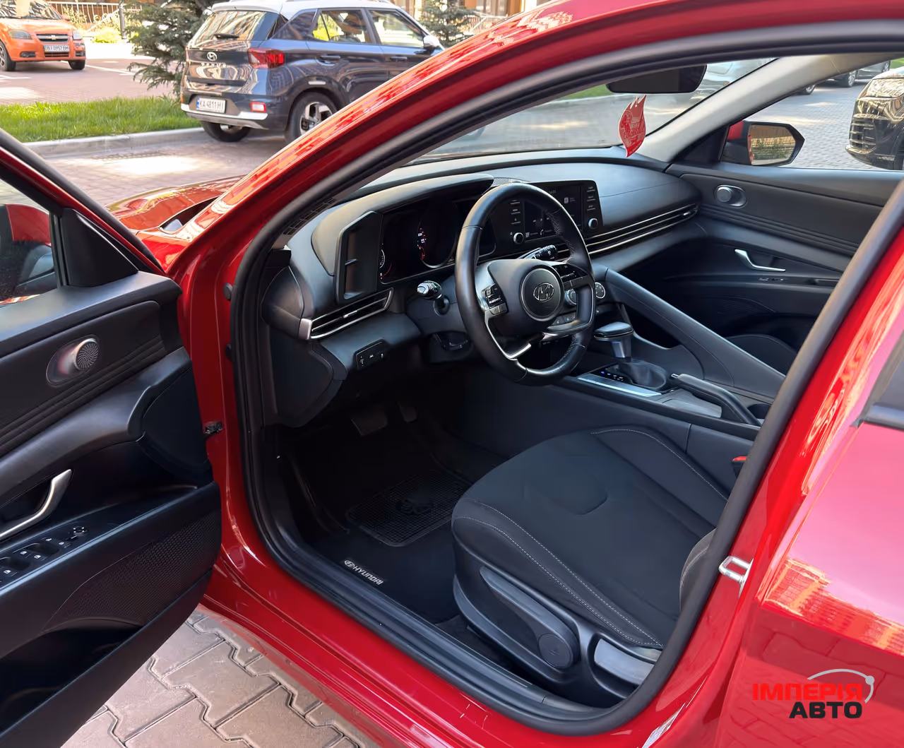 Hyundai Elantra - фото 7