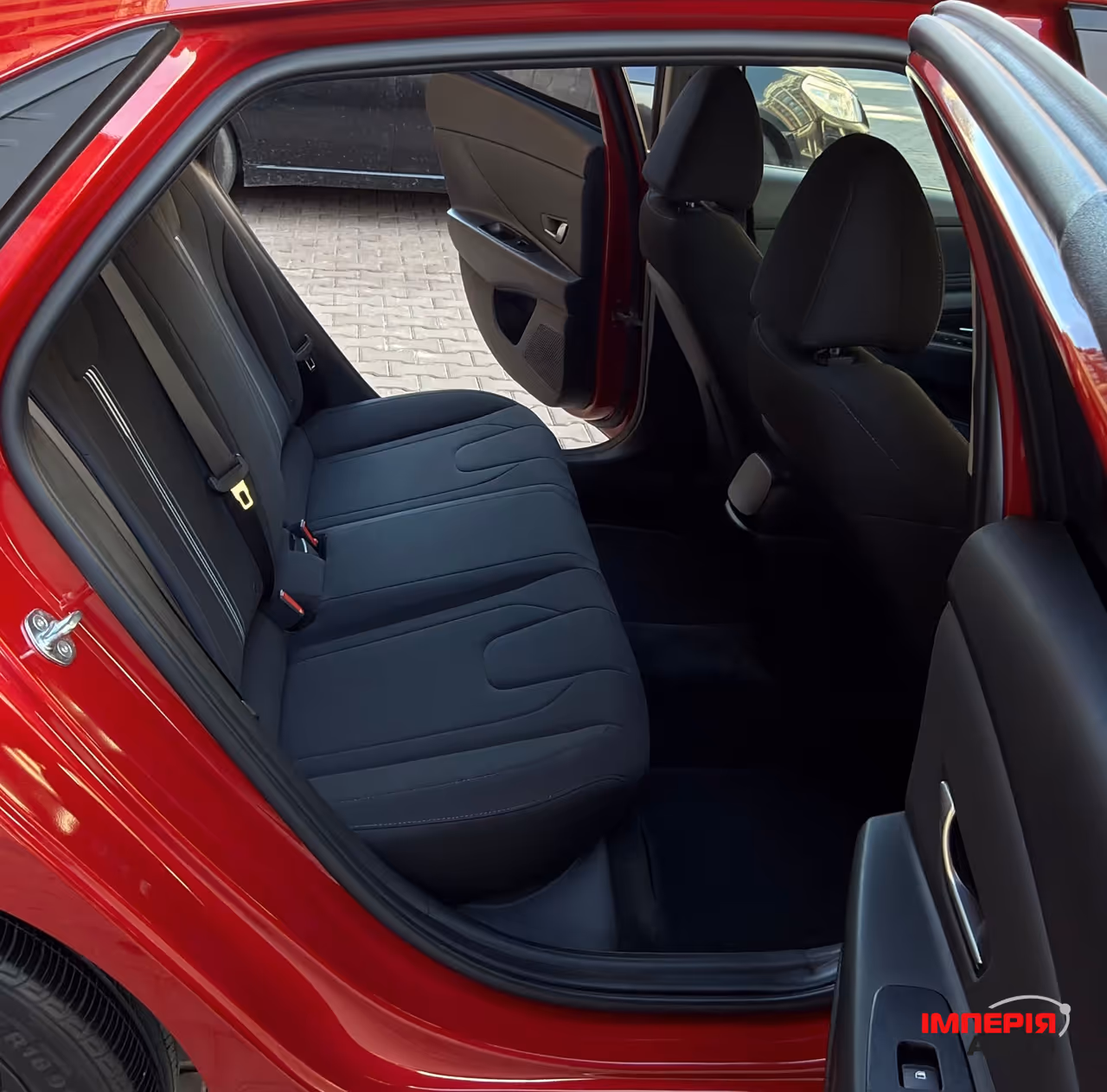 Hyundai Elantra - фото 9