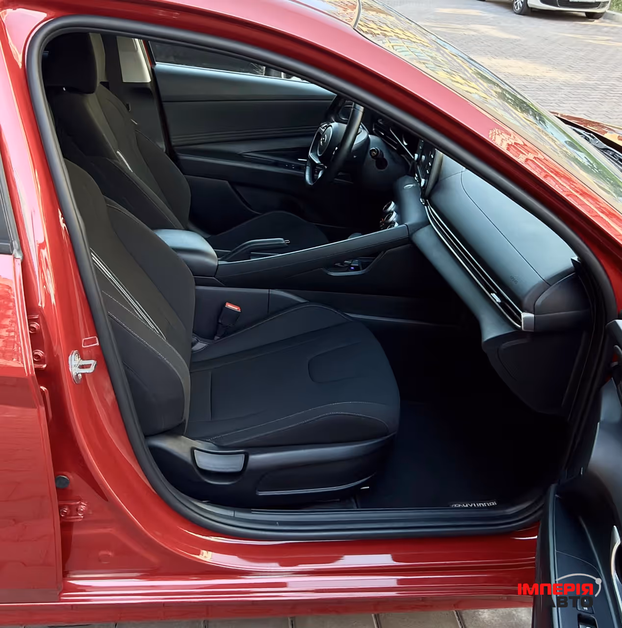 Hyundai Elantra - фото 10