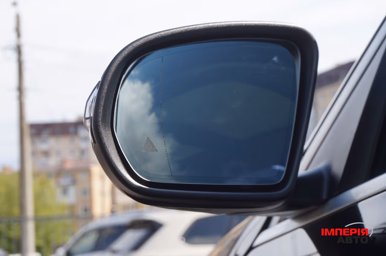 Mercedes-Benz GLC - фото 17