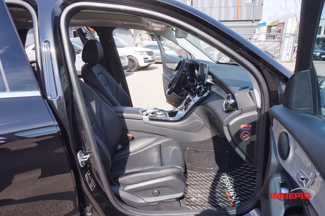 Mercedes-Benz GLC - фото 32