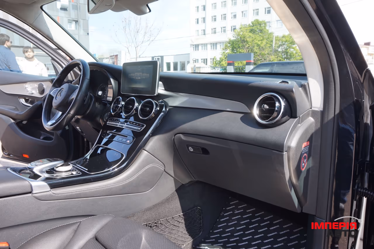 Mercedes-Benz GLC - фото 36