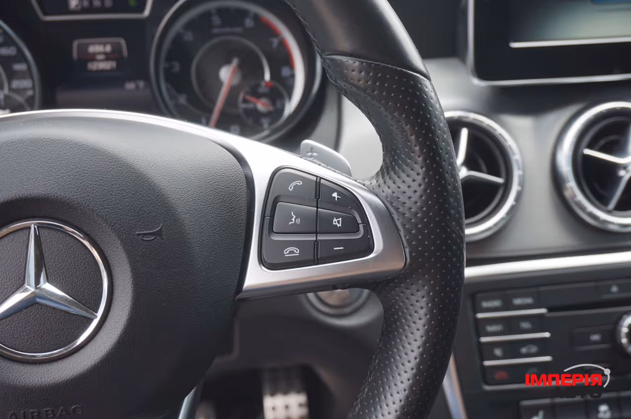 Mercedes-Benz CLA - фото 40