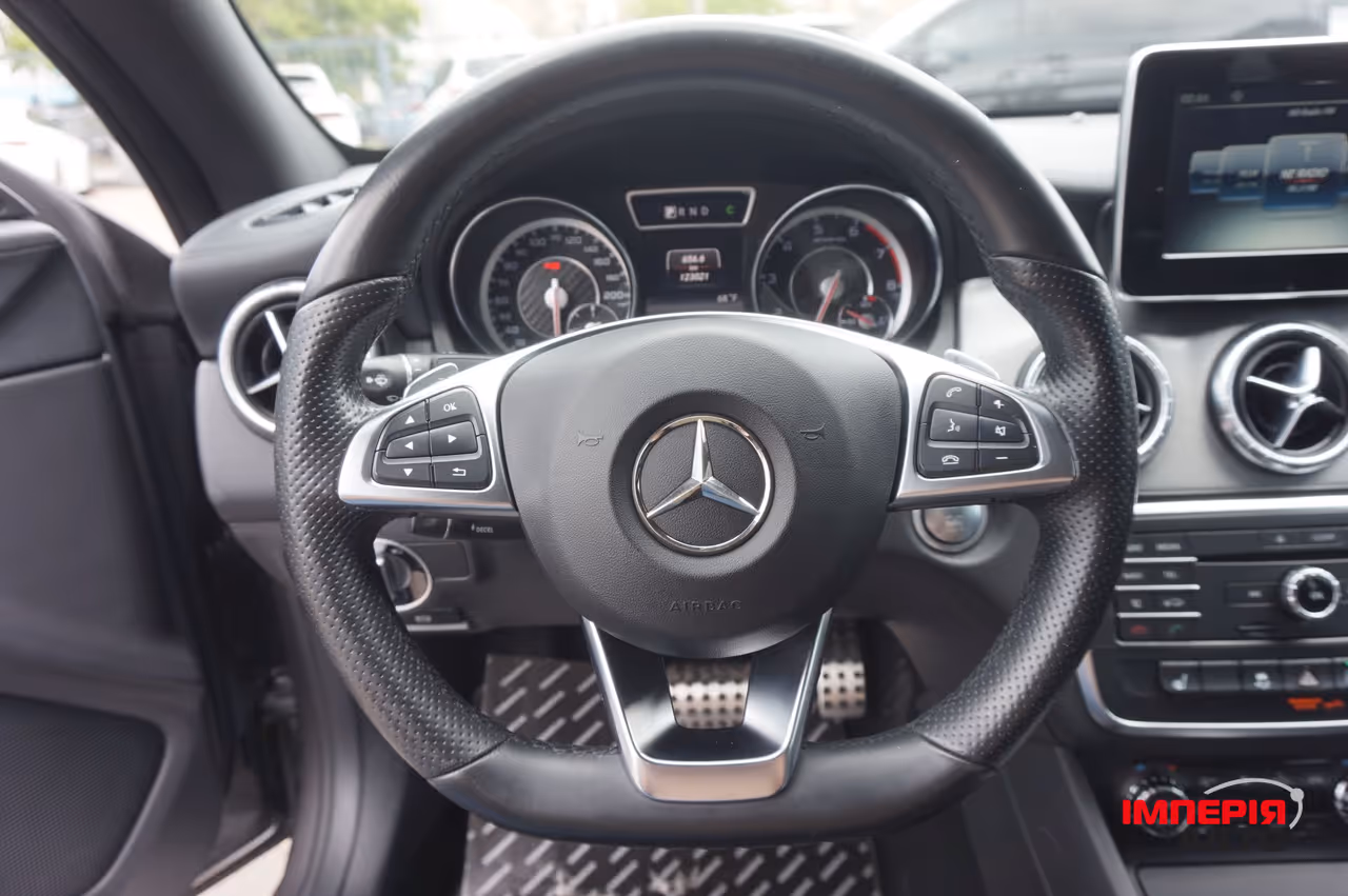 Mercedes-Benz CLA - фото 39