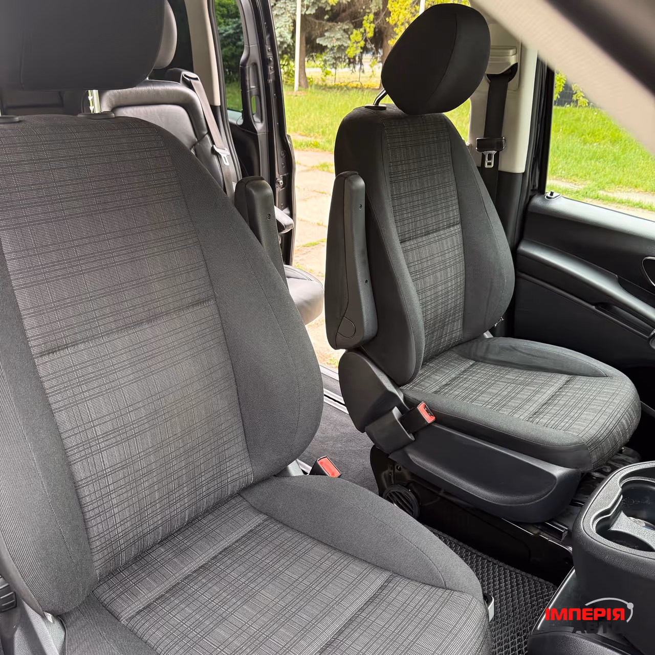 Mercedes-Benz Metris - фото 16