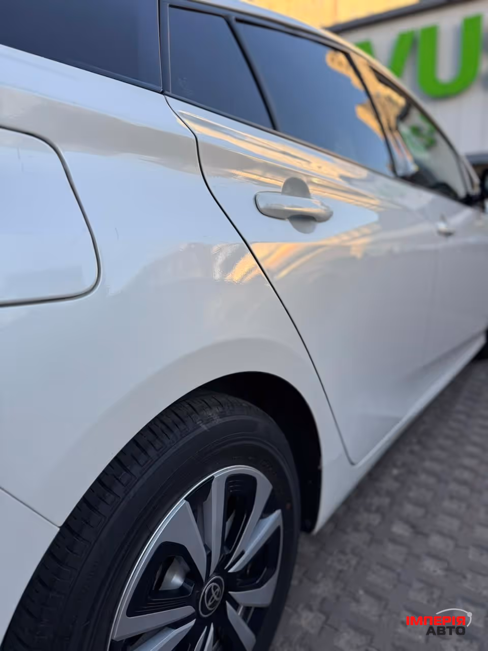 Toyota Prius - фото 8