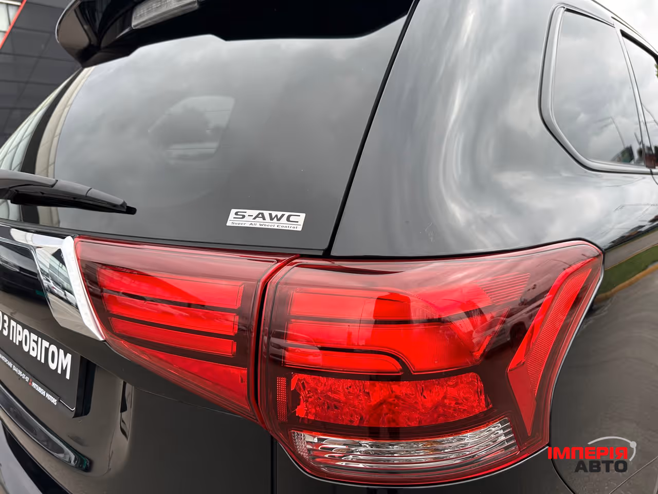 Mitsubishi Outlander - фото 9