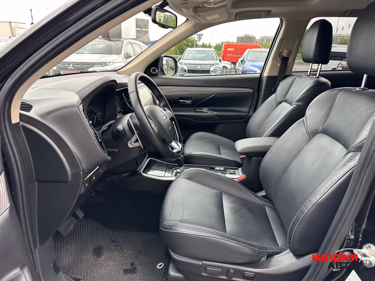 Mitsubishi Outlander - фото 19