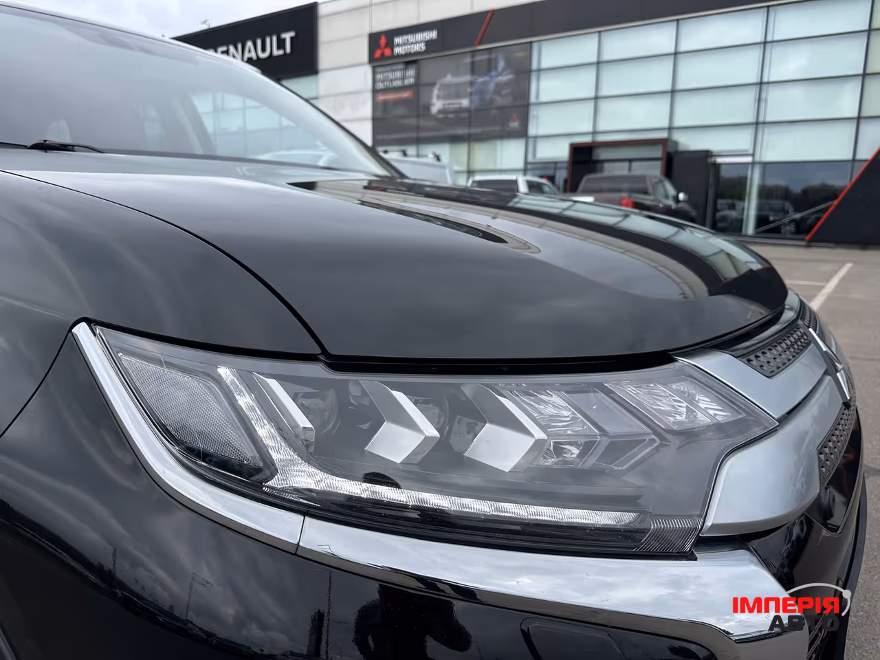 Mitsubishi Outlander - фото 10