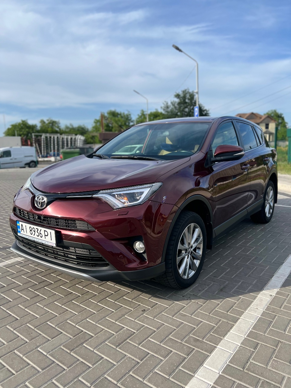 Toyota RAV4 - фото 6