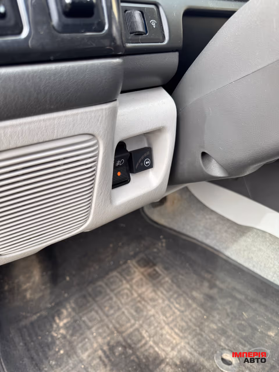 Mitsubishi Pajero Sport - фото 10