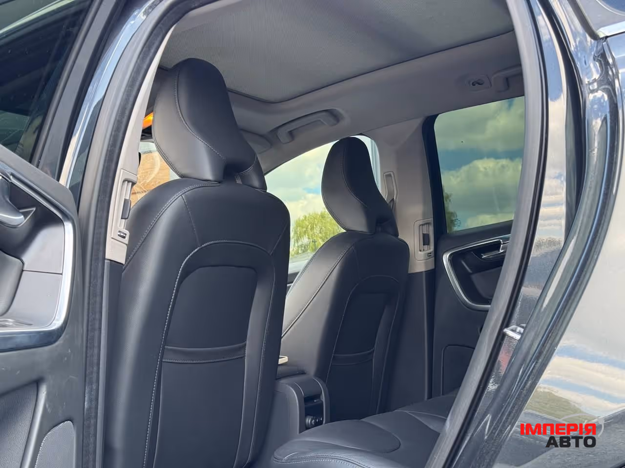Volvo XC60 - фото 54