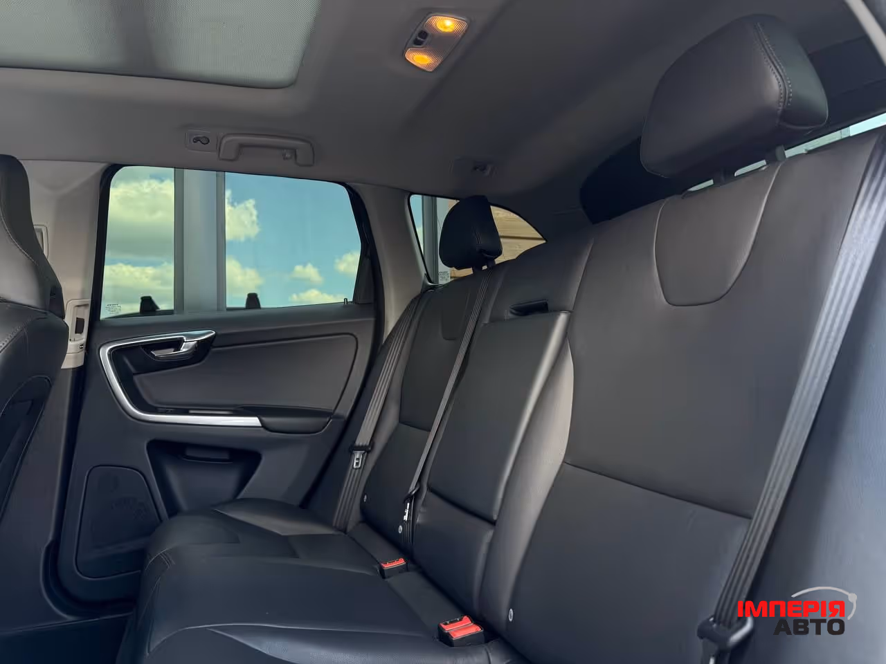 Volvo XC60 - фото 56