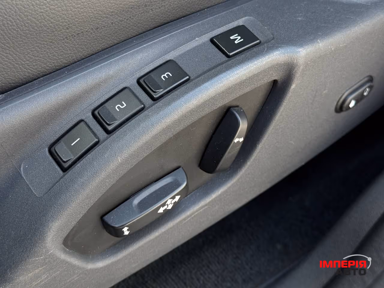 Volvo XC60 - фото 33