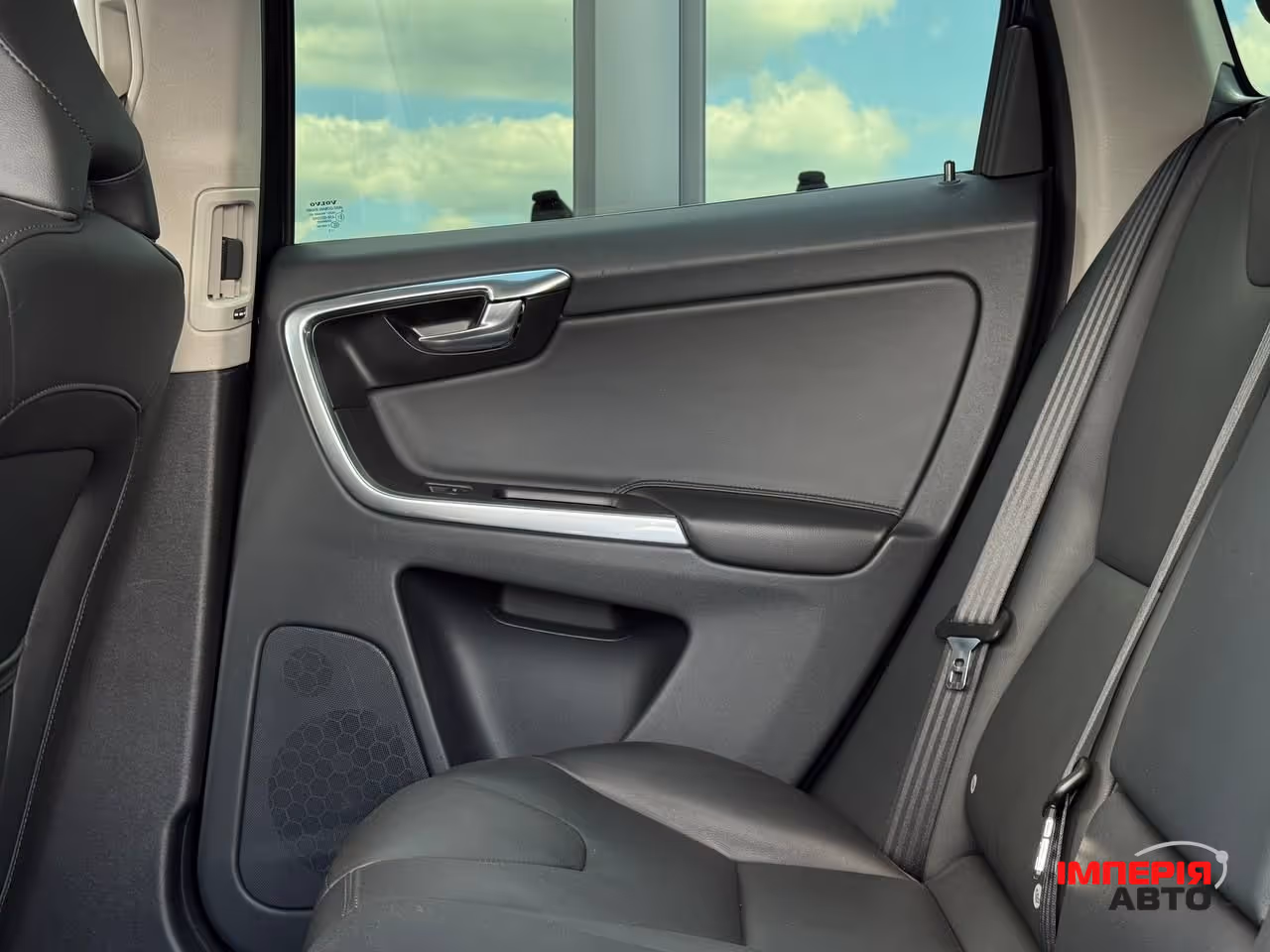 Volvo XC60 - фото 57