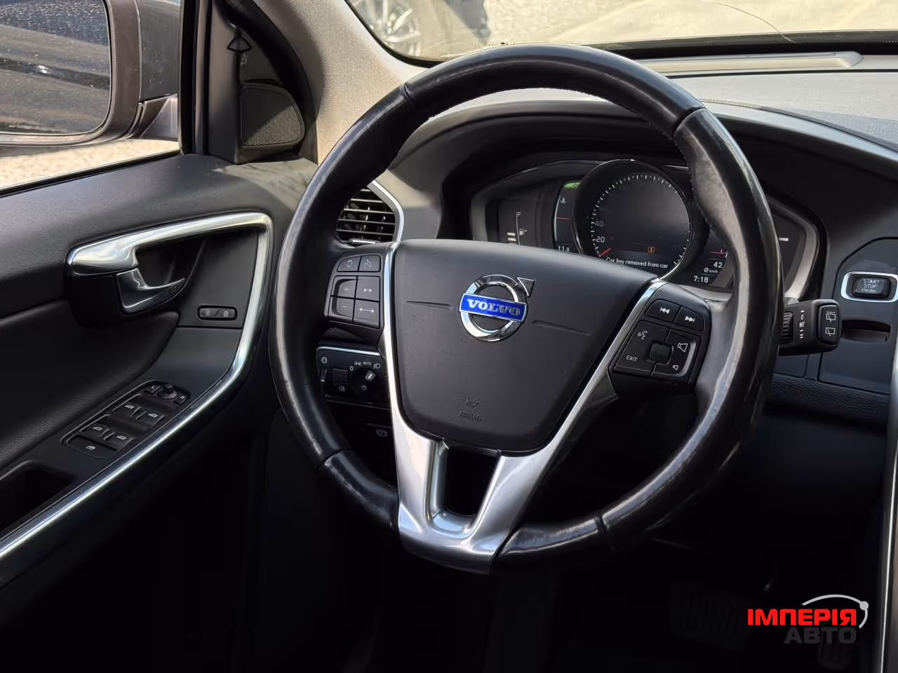 Volvo XC60 - фото 63