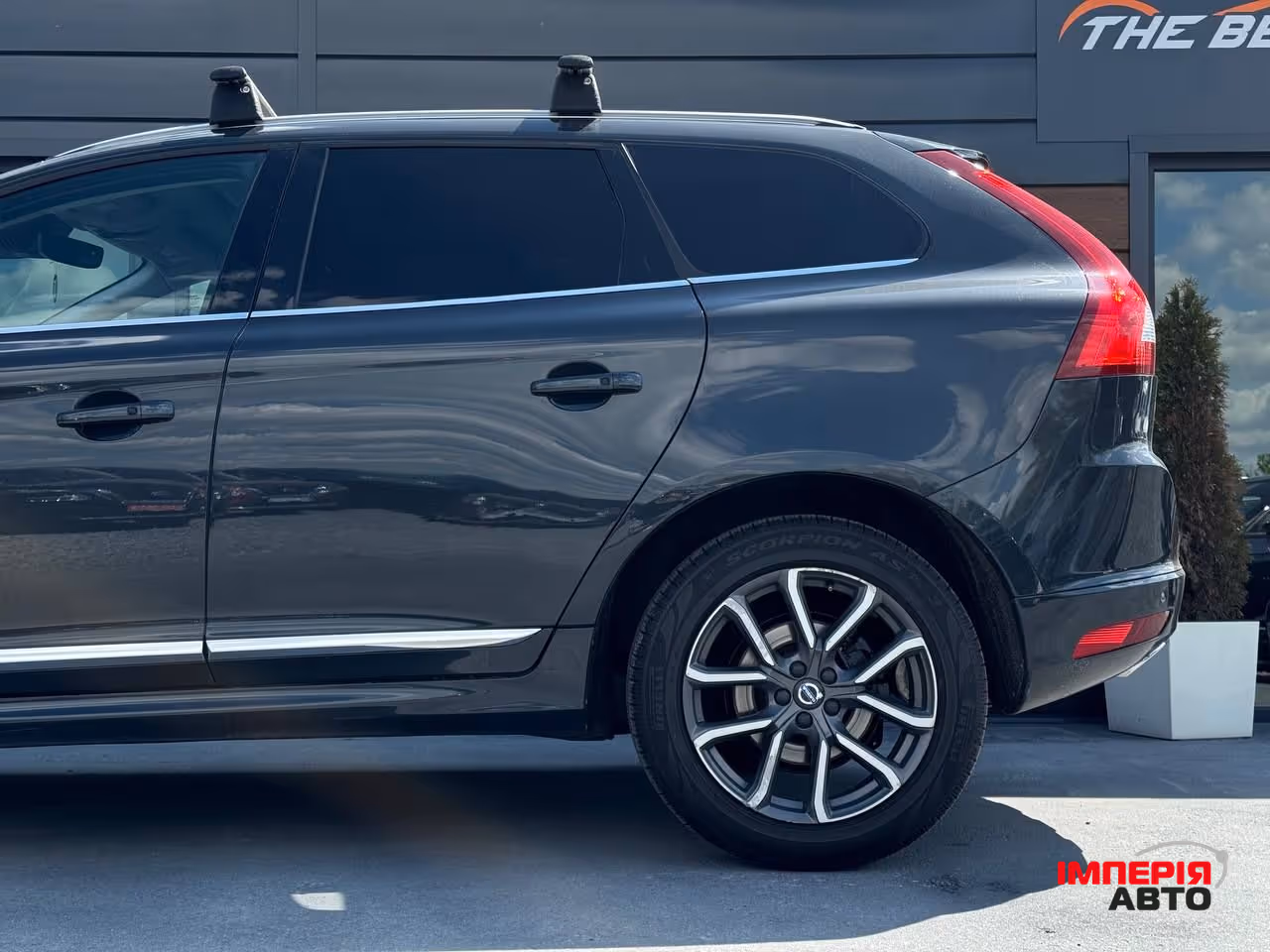 Volvo XC60 - фото 15