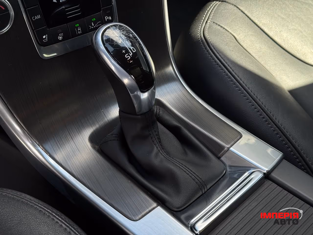 Volvo XC60 - фото 39
