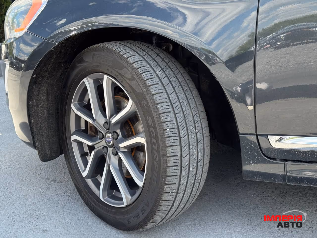 Volvo XC60 - фото 6