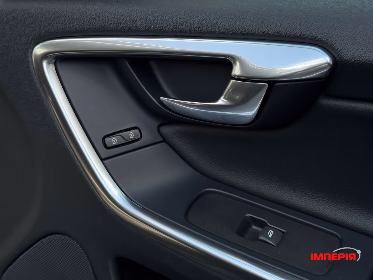 Volvo XC60 - фото 76