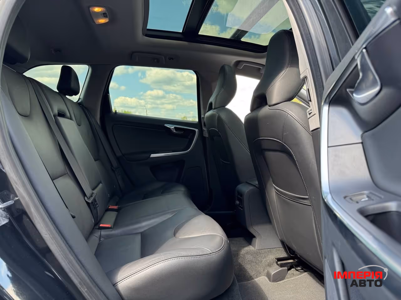 Volvo XC60 - фото 73