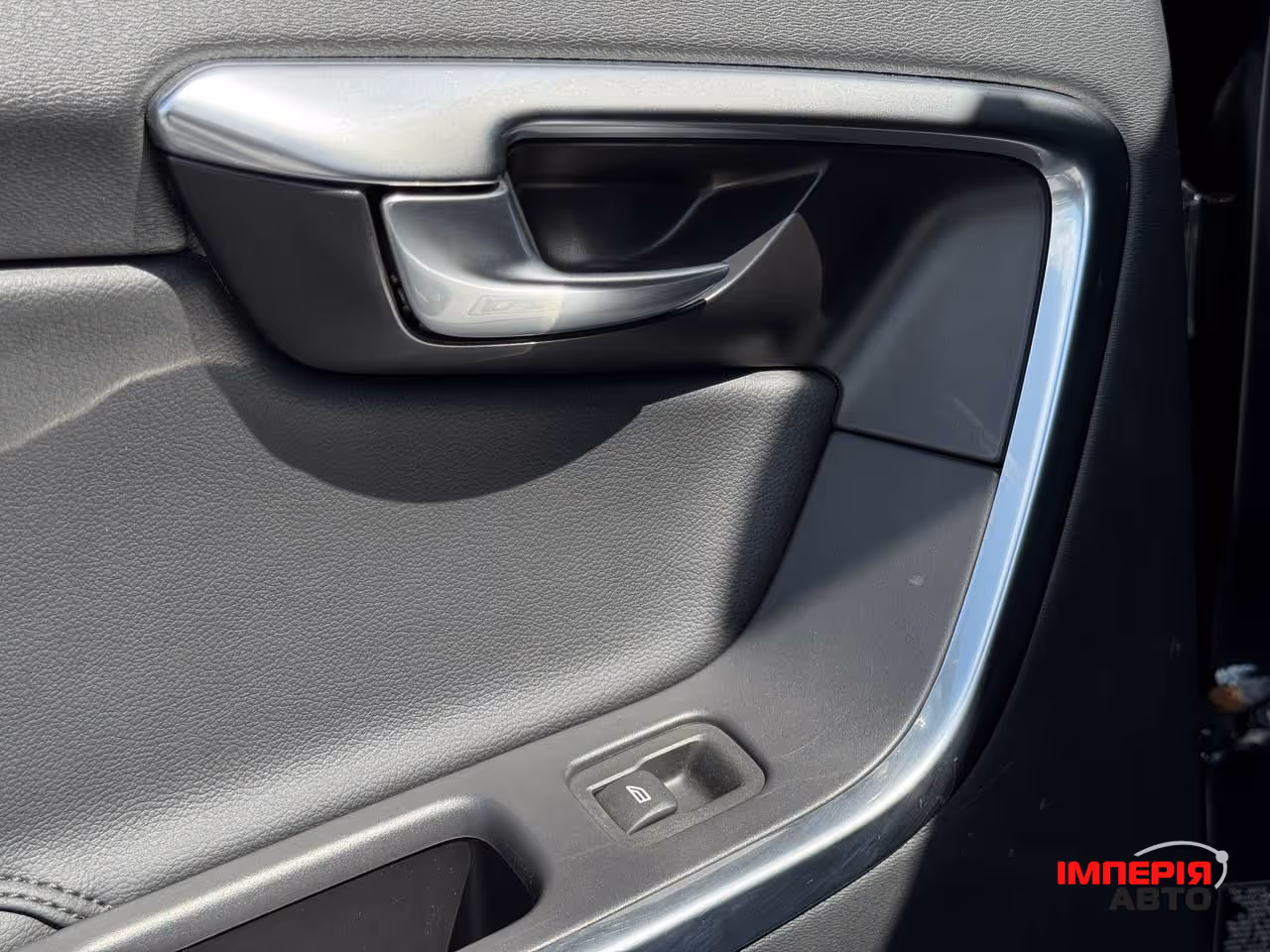 Volvo XC60 - фото 52