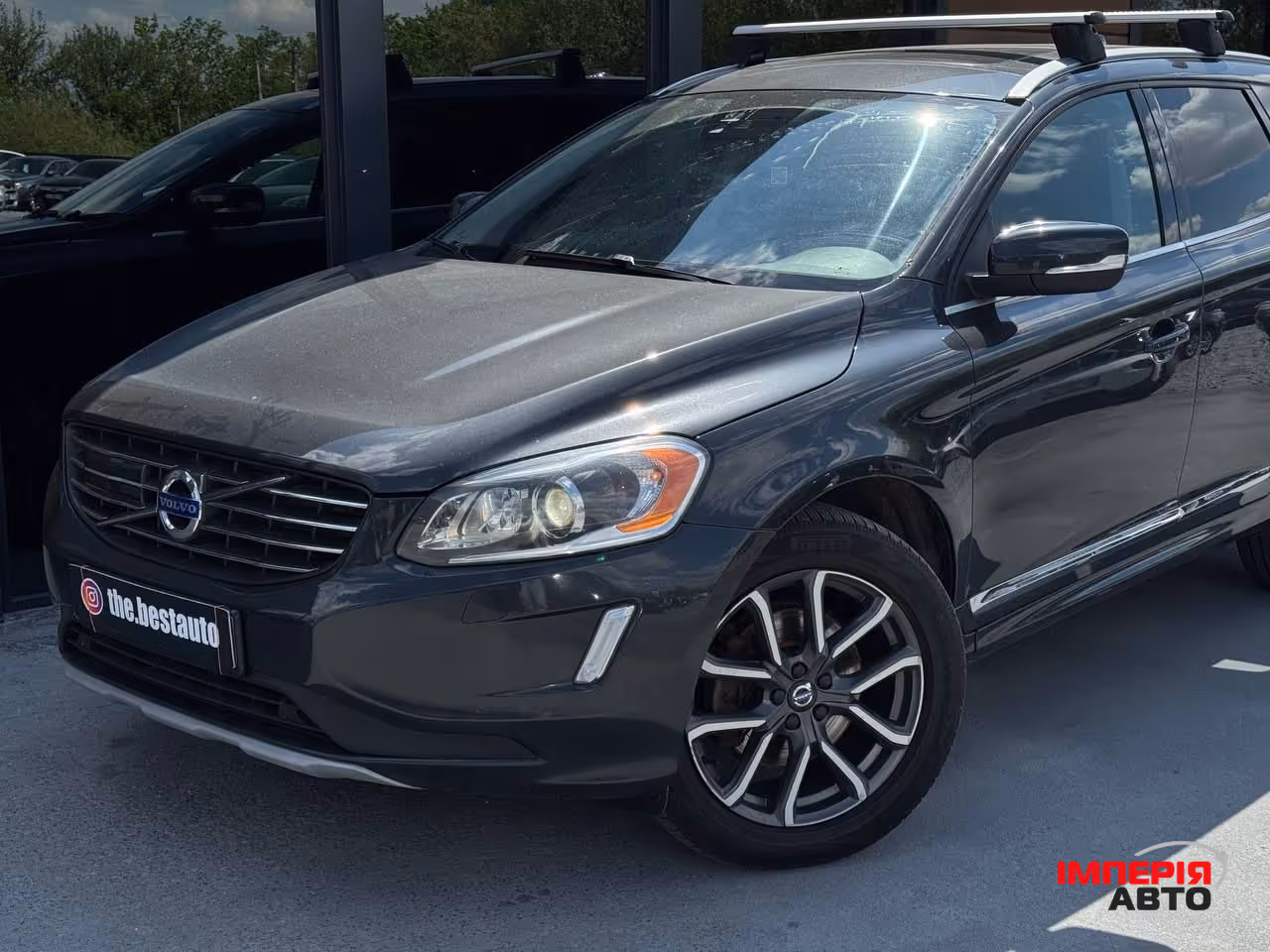 Volvo XC60 - фото 3