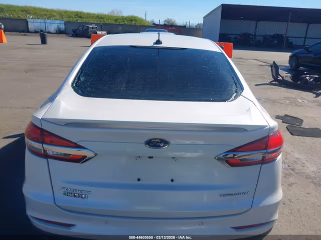 Ford Fusion USA - фото 4